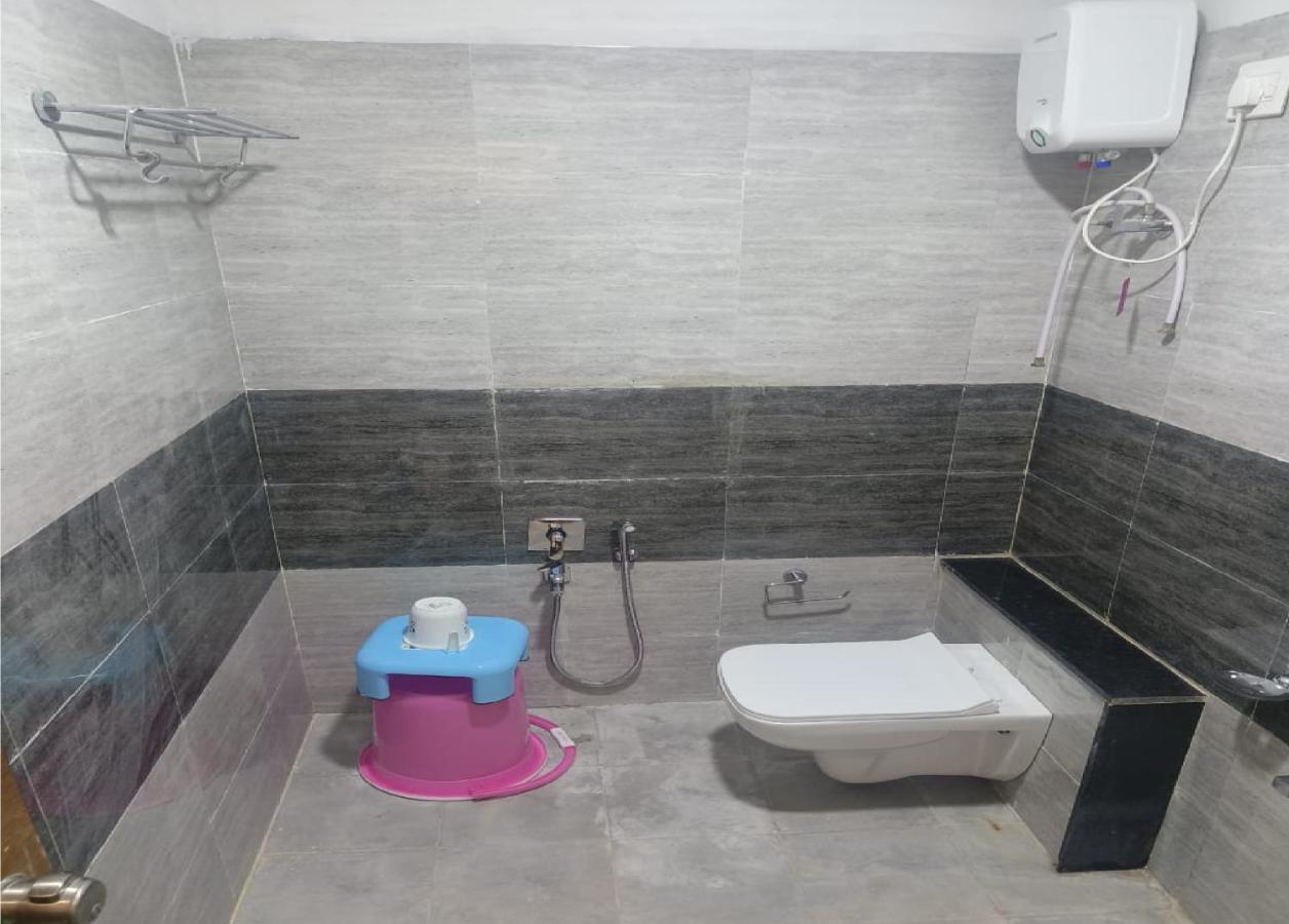 Hotel Villa Inn Ānand Kültér fotó