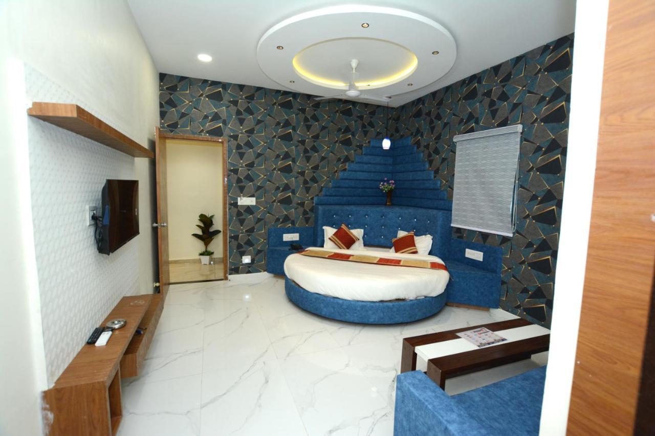 Hotel Villa Inn Ānand Kültér fotó